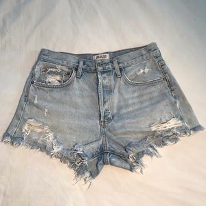 Parker Vintage High Waisted Jean Shorts Broken